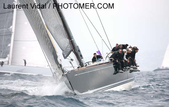 2006_1003_123810AA MONEYPENNY swan601 USA 61007