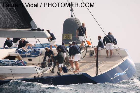 2006_1002_134118AA Magic Carpet GBR 94R