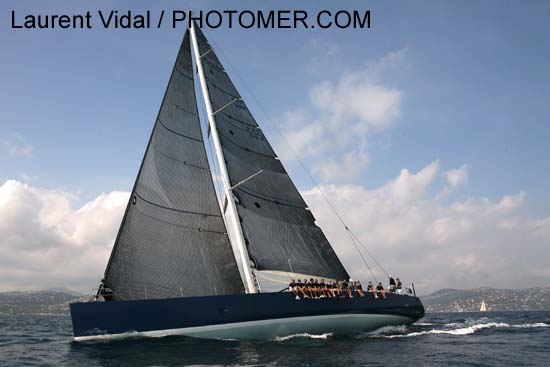 2006_1002_152312AA Magic Carpet GBR 94R