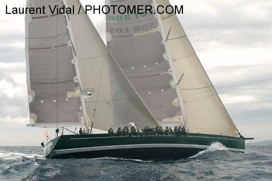 2005_1007_112038AA NARIIDA NOR 105