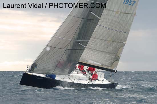 2005_1007_121302AA NEAR MISS SUI 1957