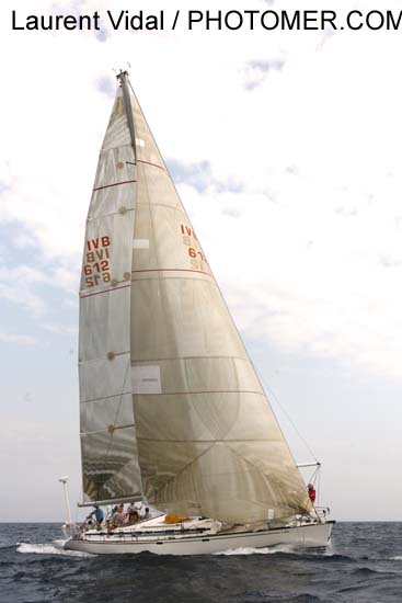 2007_1005_124608AA NIX  (XYACHT) IVB 612