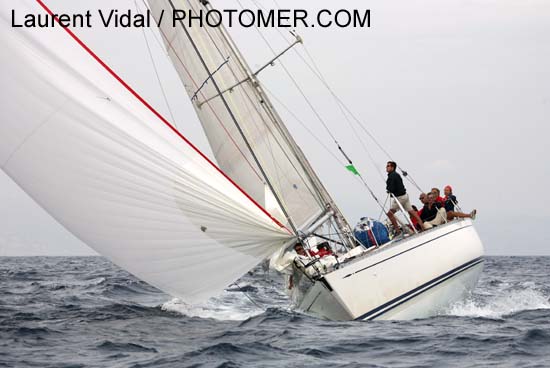 2007_1005_130412AC TWILIGHT  (SWAN 46) BEL 4690