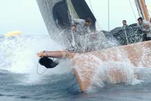 2004_1006_100314AA Tiketi Too W 88 2