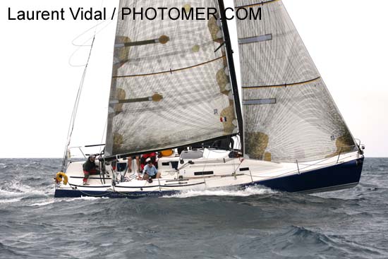 2006_1003_125810AA Wings of the wind GBR 125L